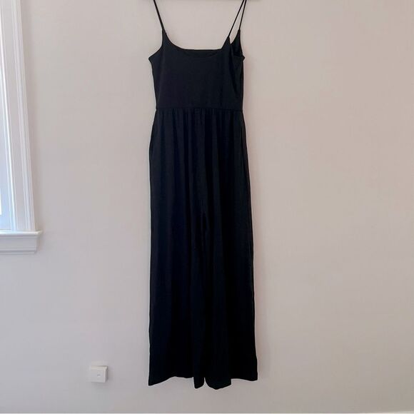 Reformation Chandler Jumpsuit Wide Leg Black Lyocell Pockets Size Medium - Picture 6 of 13